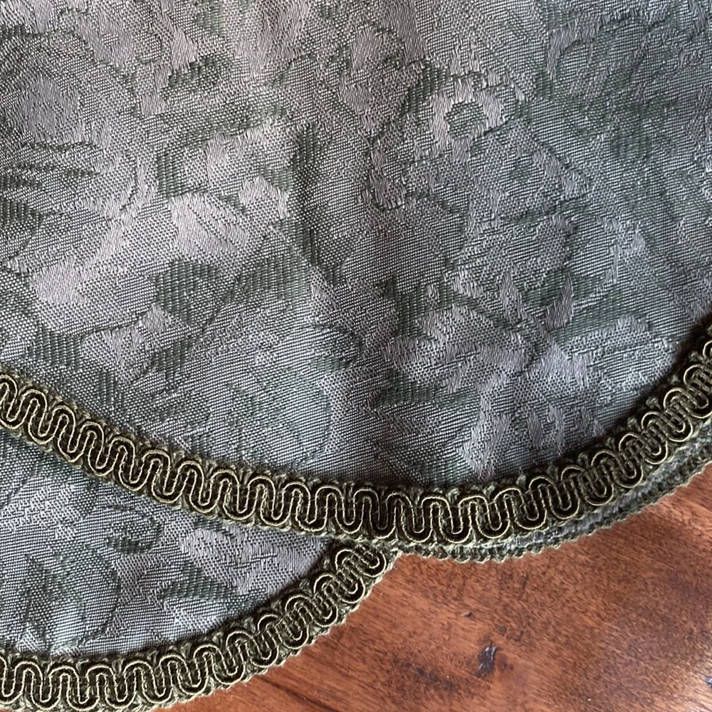 Brand new valance